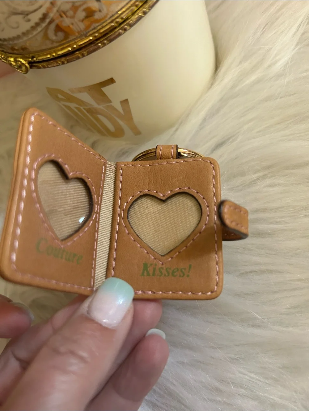 Rare Y2K Vintage Juicy Couture Heart Photo Frame Mini Keychain COUTURE KISSES!!